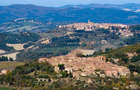 Belforte with Radicondoli in the background